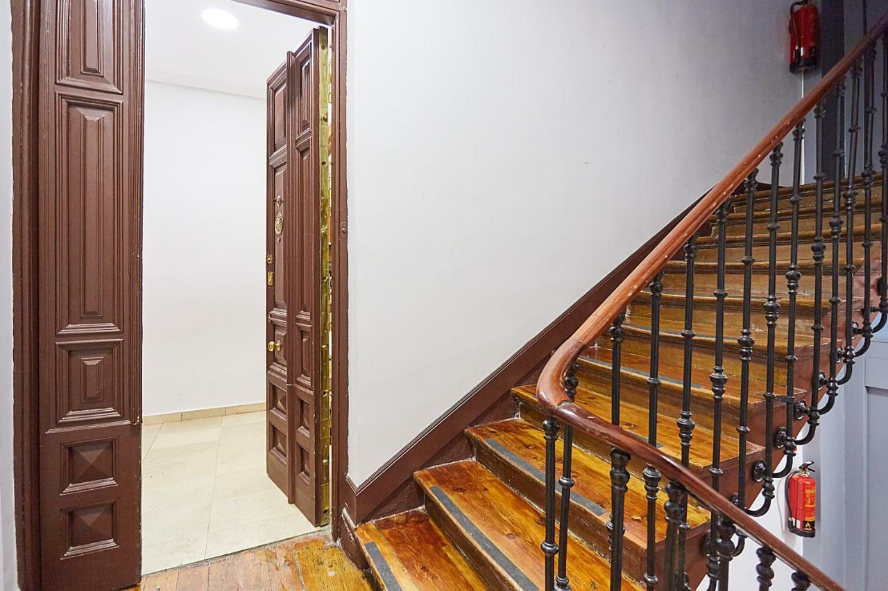 Апартаменты Leeways Loft IV In Gran Via Мадрид Экстерьер фото